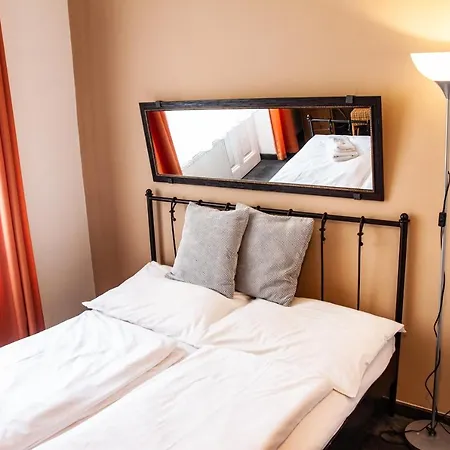 Sunflower 3* Praha